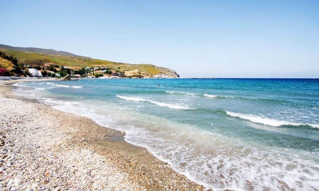 Stylish, Cozy 2-Bdr Flat In Andros Town By Explore Andros 外观 照片